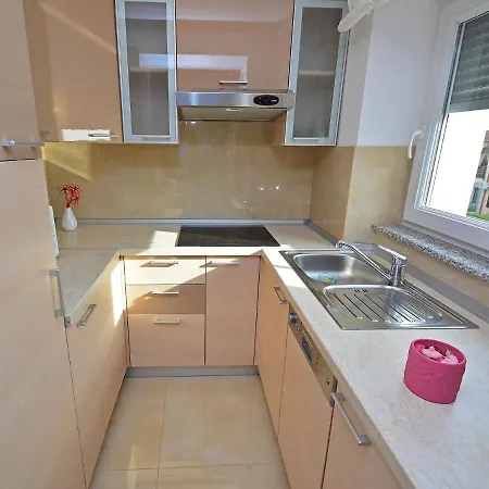 Apartman Iris-2 Umag